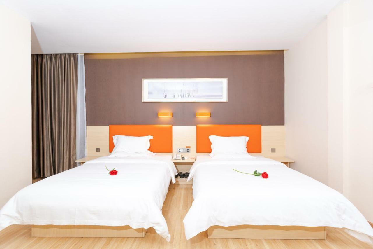 7 Days Premium Hotel Phnom Penh Extérieur photo