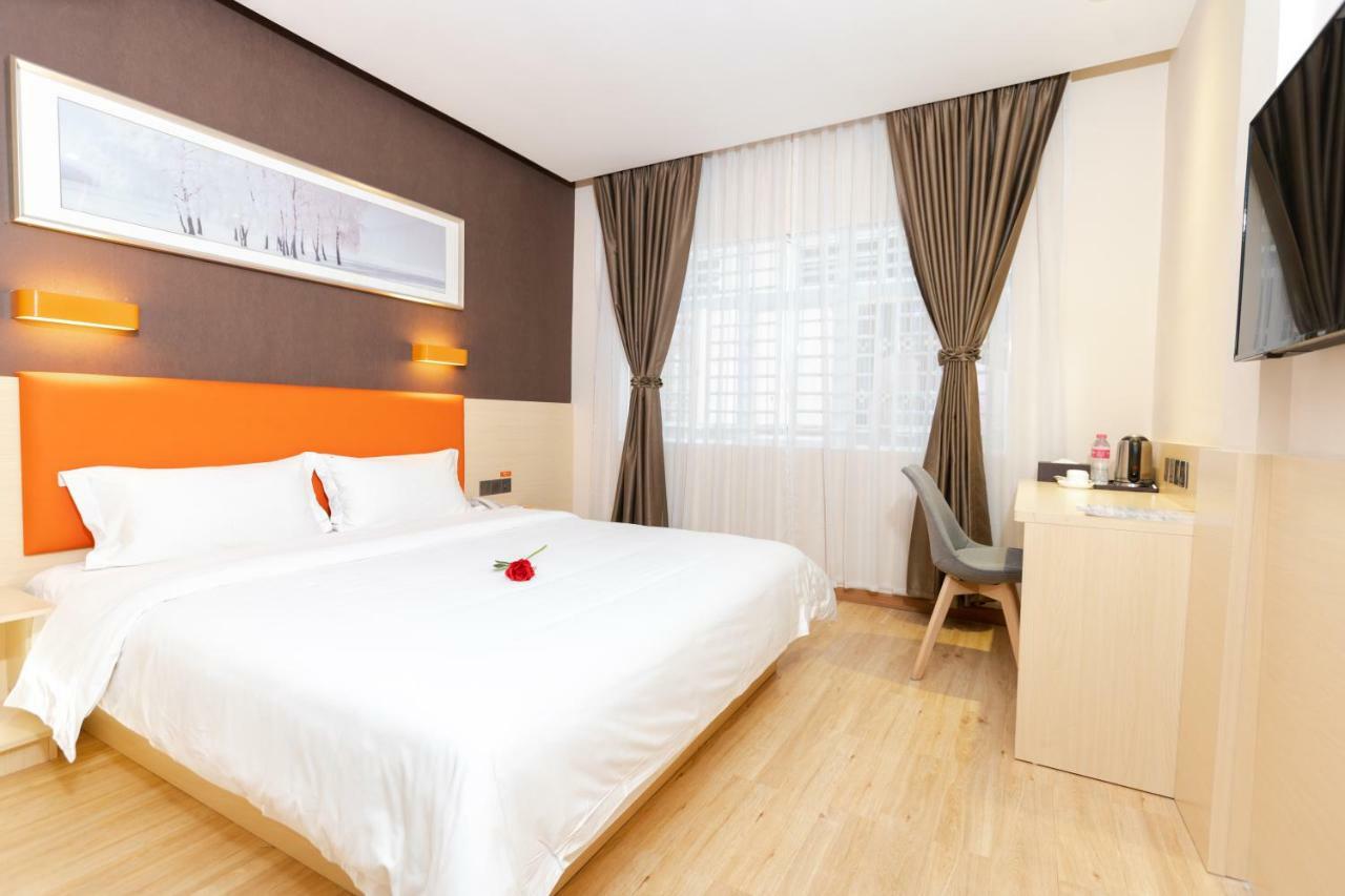 7 Days Premium Hotel Phnom Penh Extérieur photo